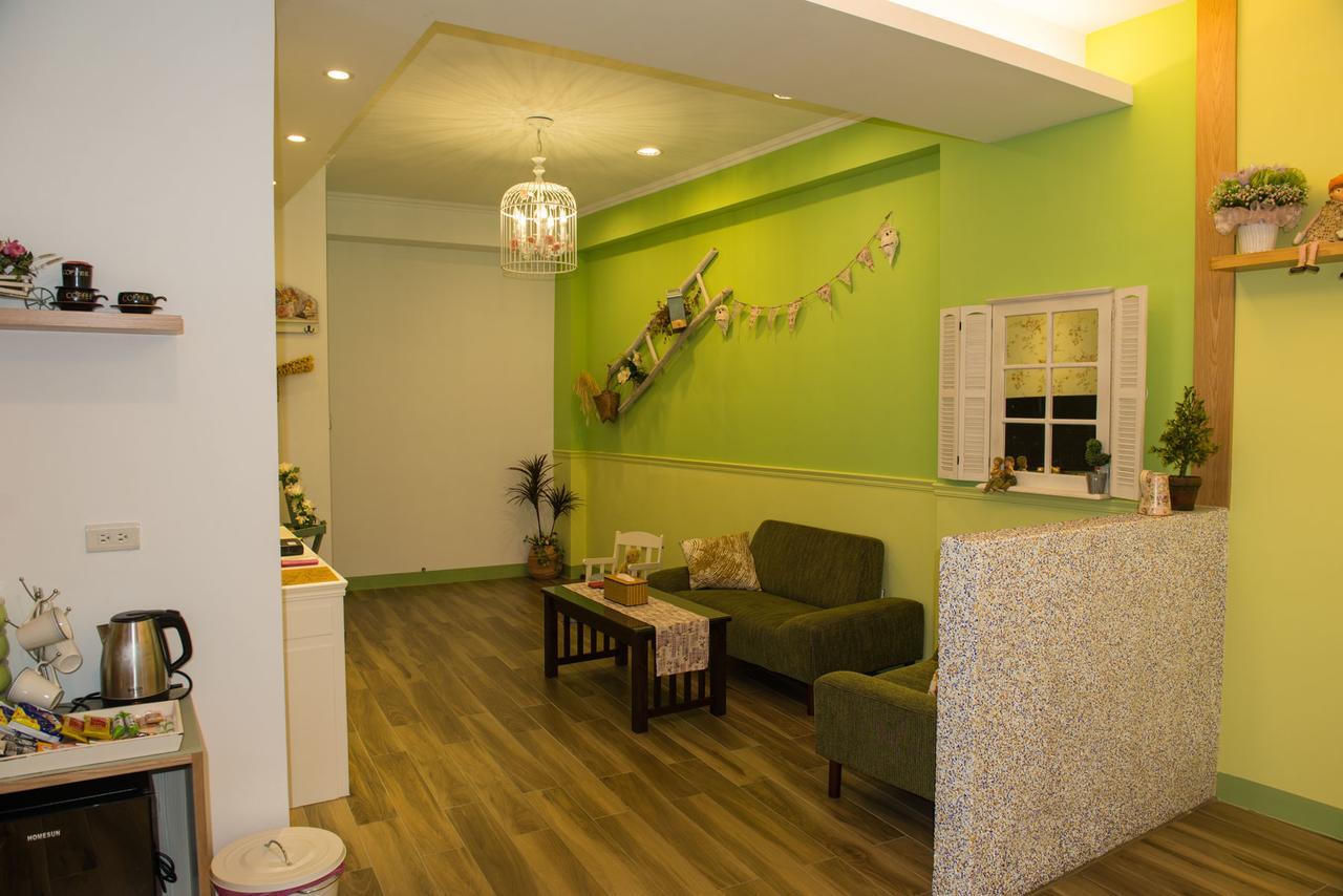 Slowly Space Tainan Exterior photo